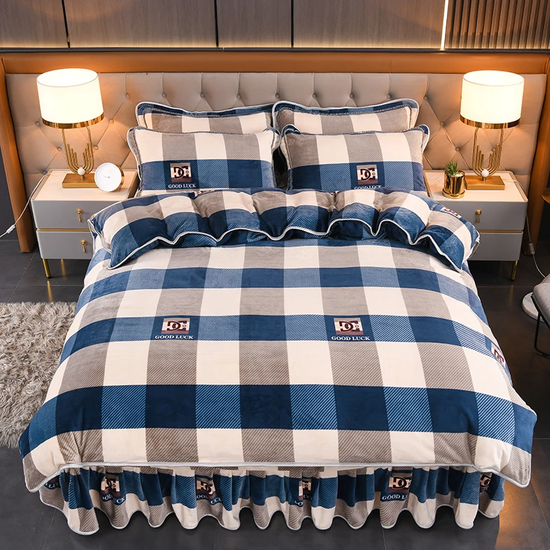 8-9斤高克重加厚保暖牛奶绒四件套亲肤轻奢柔软细腻被套床上用品