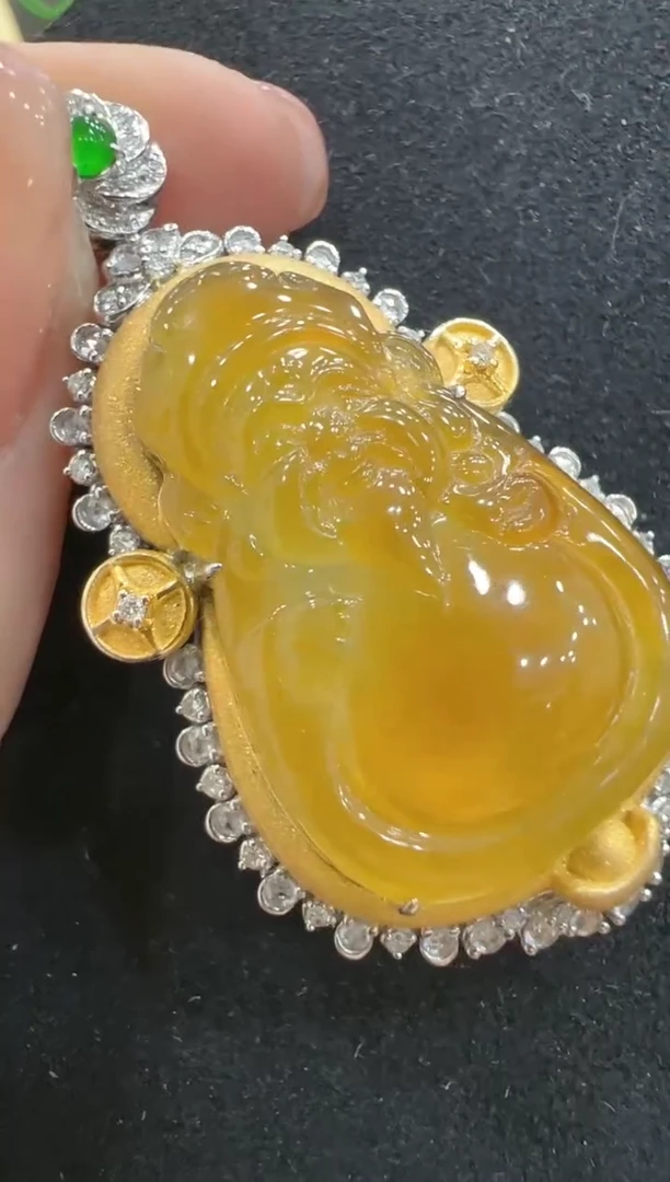 【闪购商品】翡翠吊坠(不含链)18K金镶嵌多样性发货拍一发一