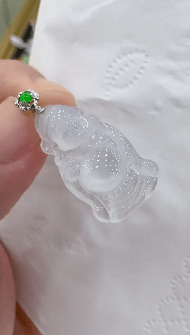 【闪购商品】翡翠吊坠(不含链)18K金镶嵌