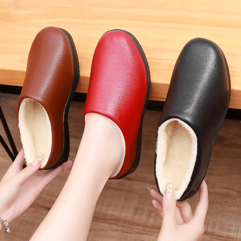 女士防水棉拖鞋皮面耐脏加绒保暖厚底防滑居家室内外情侣妈妈棉拖
