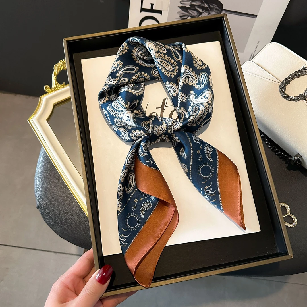 腰果花时尚女夏季新款大方披肩薄款丝巾洋气装饰搭配小领巾双面