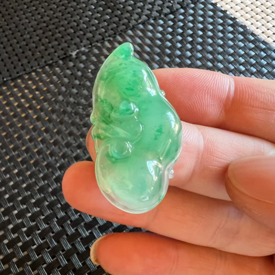 新正品纯天然非洲翠冰飘花男女款挂件独龙玉巧色翠绿色黄龙玉手镯