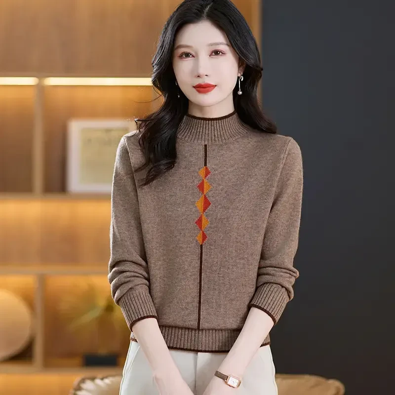2024年秋冬新款女士拼色半高领时尚洋气宽松显瘦款套头百搭毛衣女