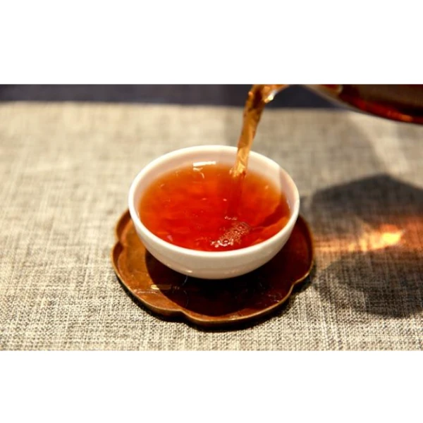 2024年/ 《曼松红茶方片》/云南红茶 250g/袋