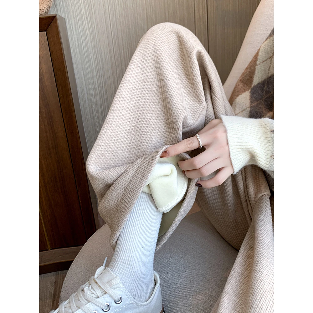 孕妇裤子秋冬季休闲直筒针织阔腿裤加绒加厚外穿2024新款棉裤冬装