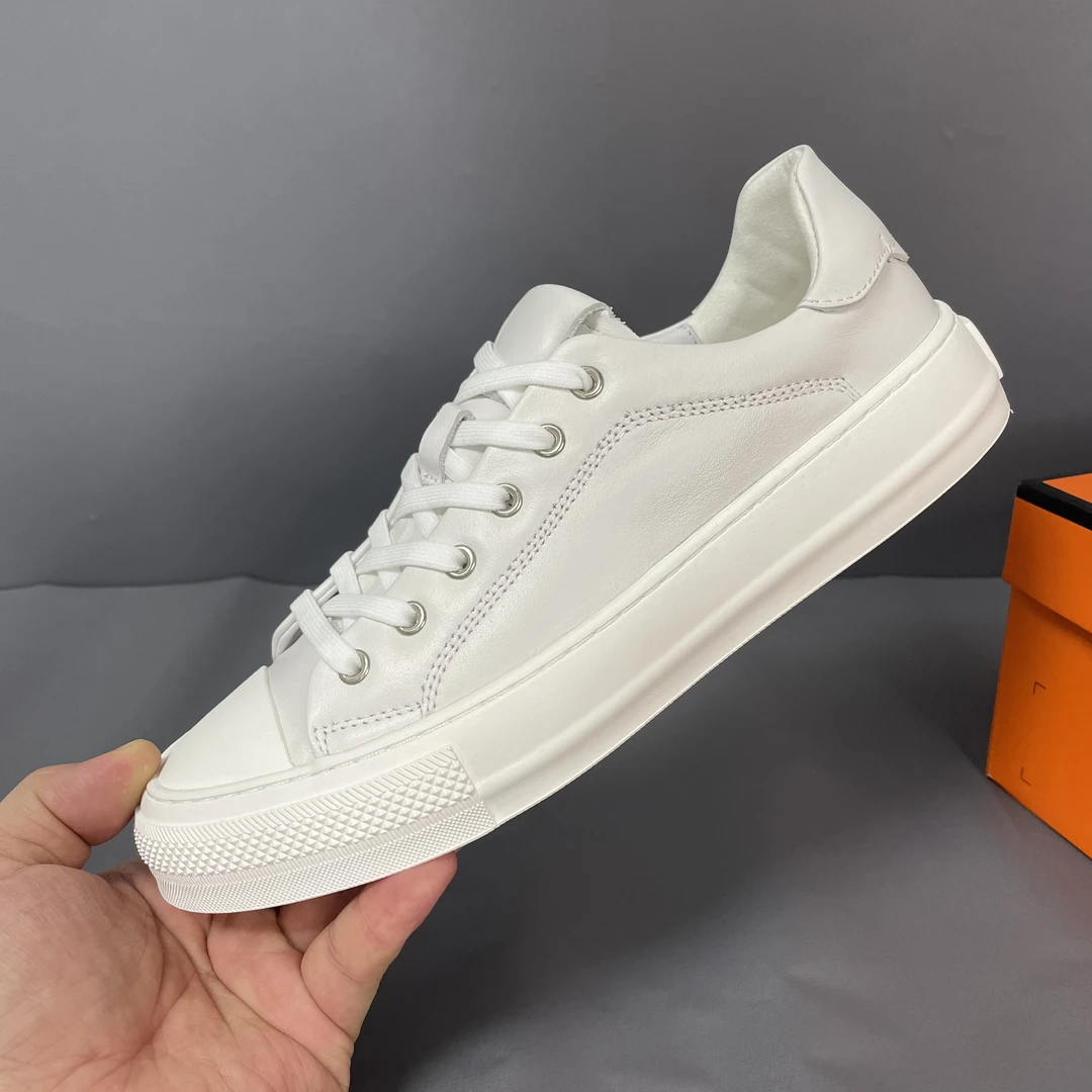 2024新款男士小白鞋百搭真皮透气板鞋韩版低帮潮流男鞋时尚男潮鞋