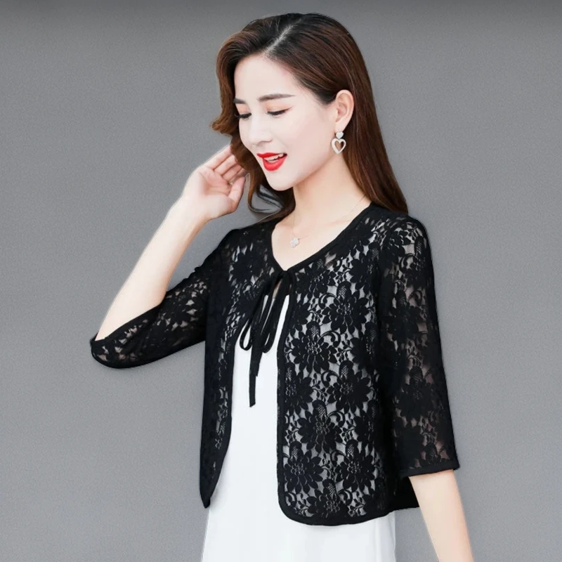 2024春夏季外搭披肩蕾丝女宽松显瘦大码镂空防晒短款百搭披肩坎肩