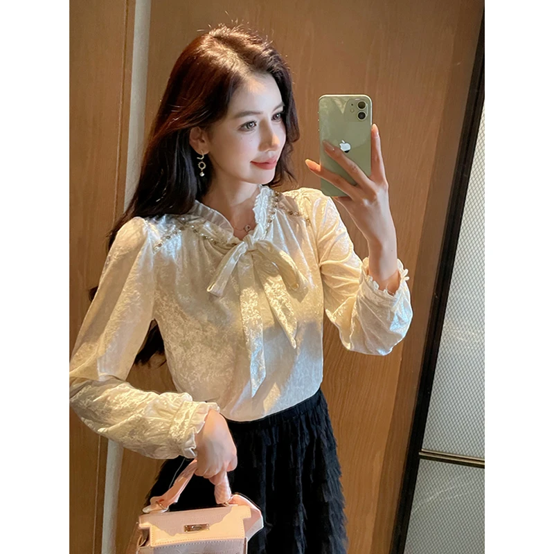 法式气质丝绒荷叶领衬衫2024秋冬新款复古宫廷风洋气镶钻领带衬衣