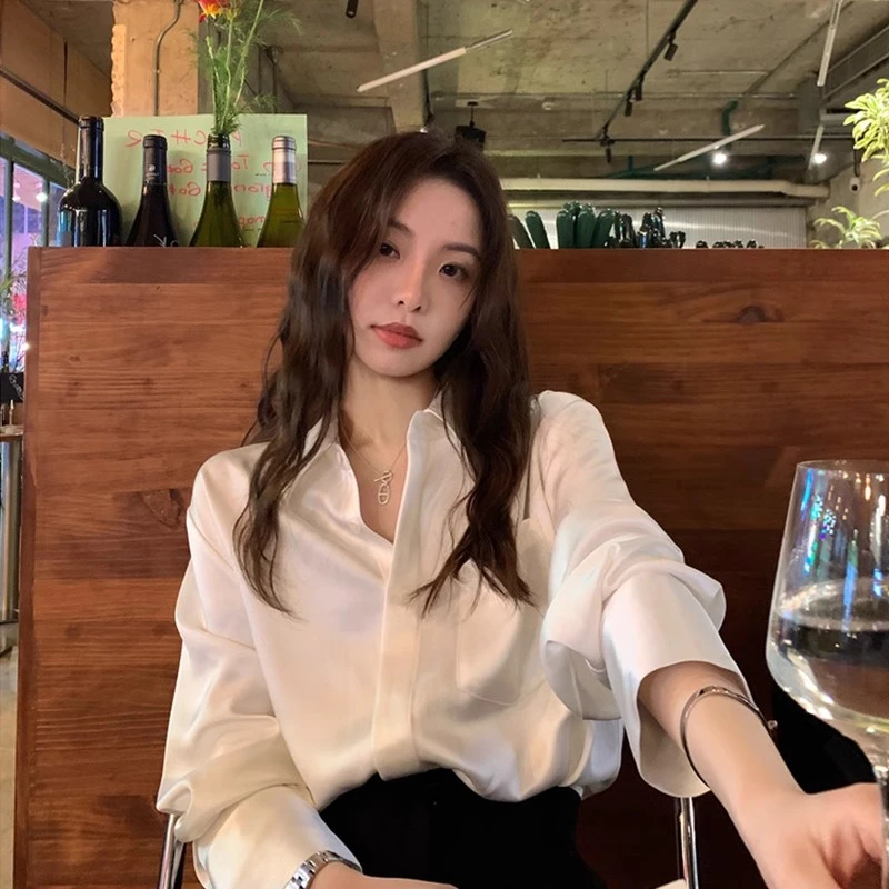 粉色醋酸缎面衬衫女夏季小个子宽松防晒衬衣长袖上衣小众设计感春