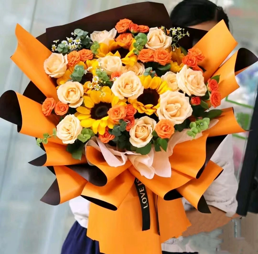 【心想事橙】5支向日葵10枝香槟玫瑰混搭芭比鲜花生日花束花店送花上门送长辈领导病人爱人小时达