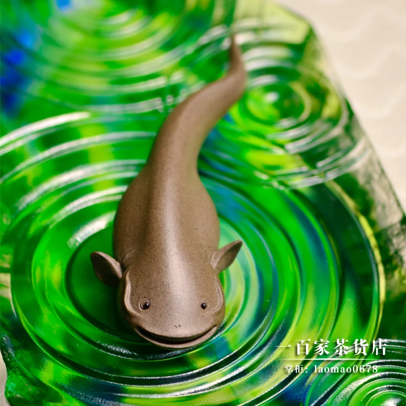 舞狮人张爱成作品年年有余活灵活现超美摆件青灰段泥小鱼紫砂茶宠