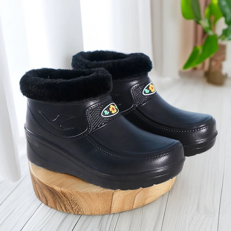 爆款防水加绒雨鞋防滑保暖防水棉鞋防寒超轻EVA一体鞋厨房洗衣鞋