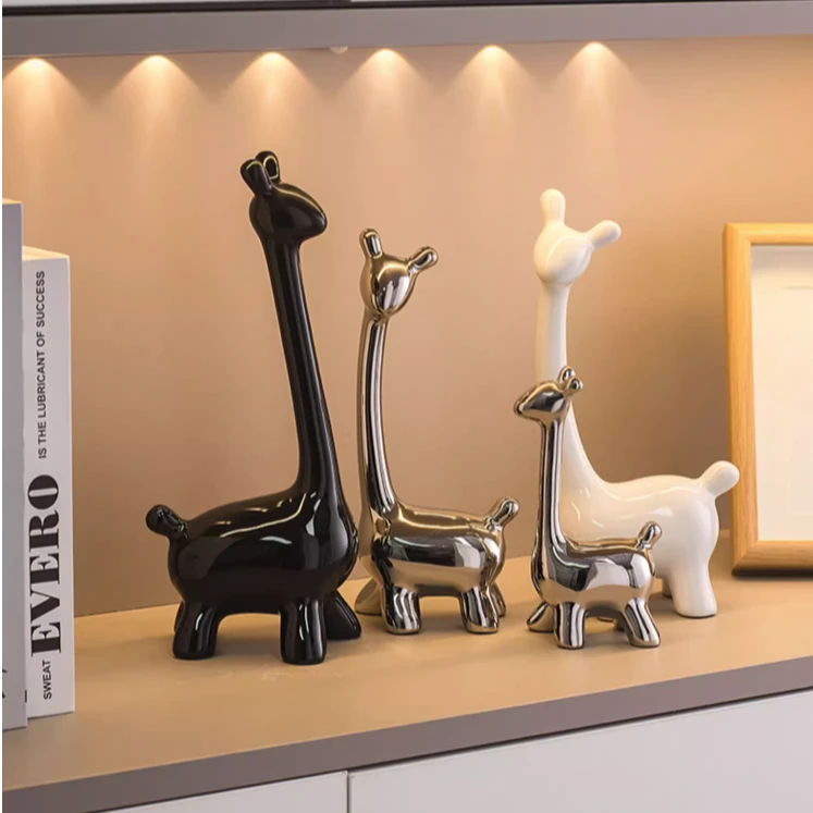 轻奢高档陶瓷摆件家居客厅酒柜电视柜装饰品创意玄关餐边柜摆件