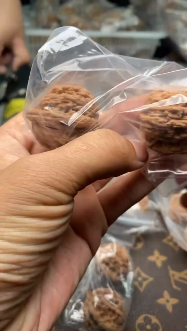 【闪购商品】文玩核桃把件37虎208