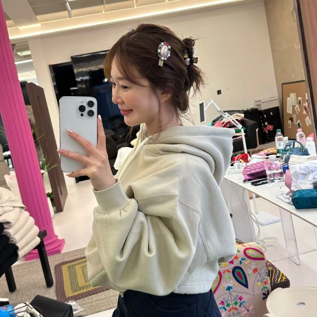 【BORAKOO】豆绿色薄绒连帽下摆抽绳卫衣