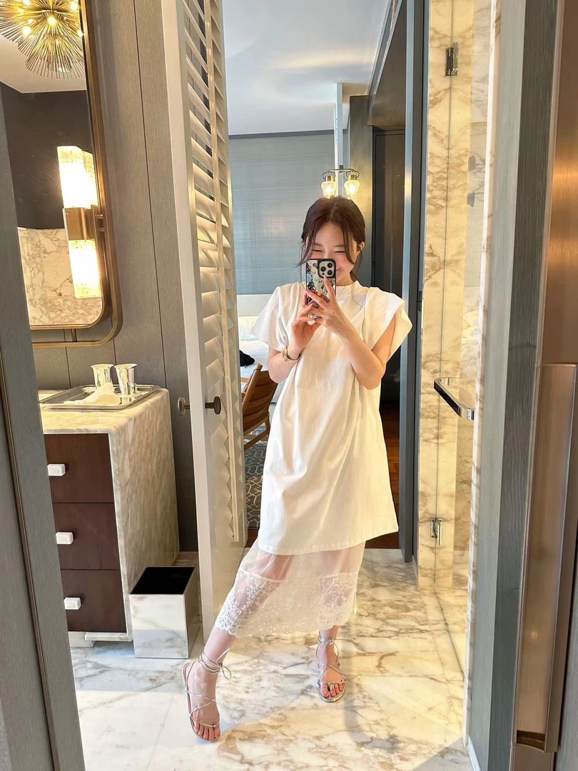 【BORAKOO】白色oversize落肩大版短袖T（不含纱裙）