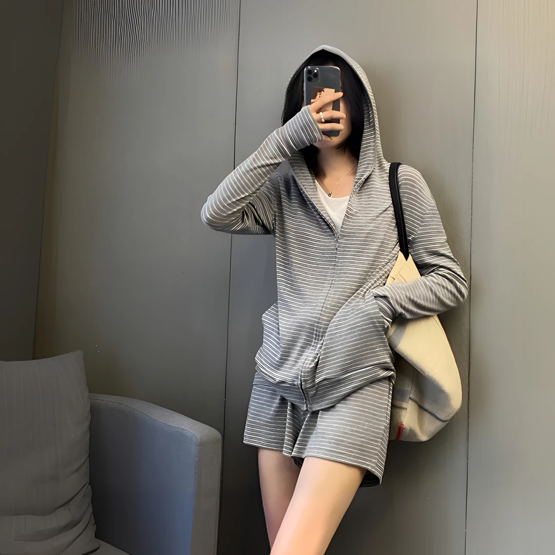 宽松夏季时尚休闲套装长袖连帽防晒外穿条纹高级感运动套装两件套