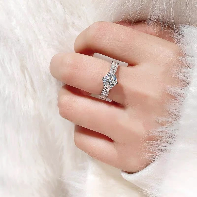 【星光皇后】0.5克拉-5克拉/925银莫桑石经典女戒情侣对戒七夕礼物