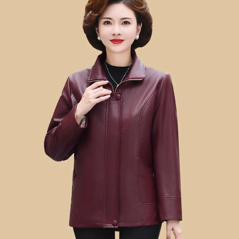 中老年女装皮衣宽松大码妈妈装休闲皮夹克加绒加厚奶奶装皮袄秋冬