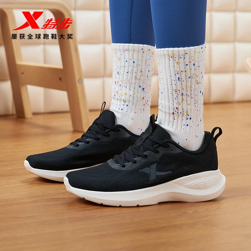 XTEP/特步跑步鞋夏季跑步鞋轻便减震鞋子运动鞋软底977218110054