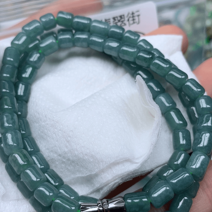 翡翠颈饰未镶嵌珠链