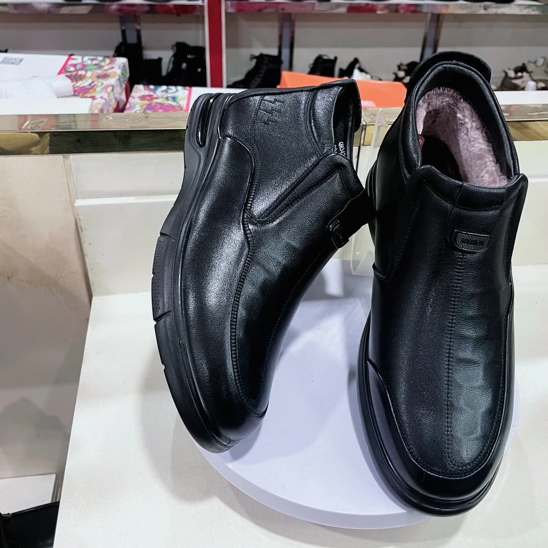 2024年冬季加厚绒新款小牛皮休闲舒适款高货高品皮靴