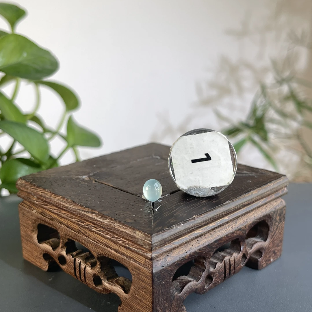 JTB26-09     天然缅甸A货翡翠     翡翠蛋面