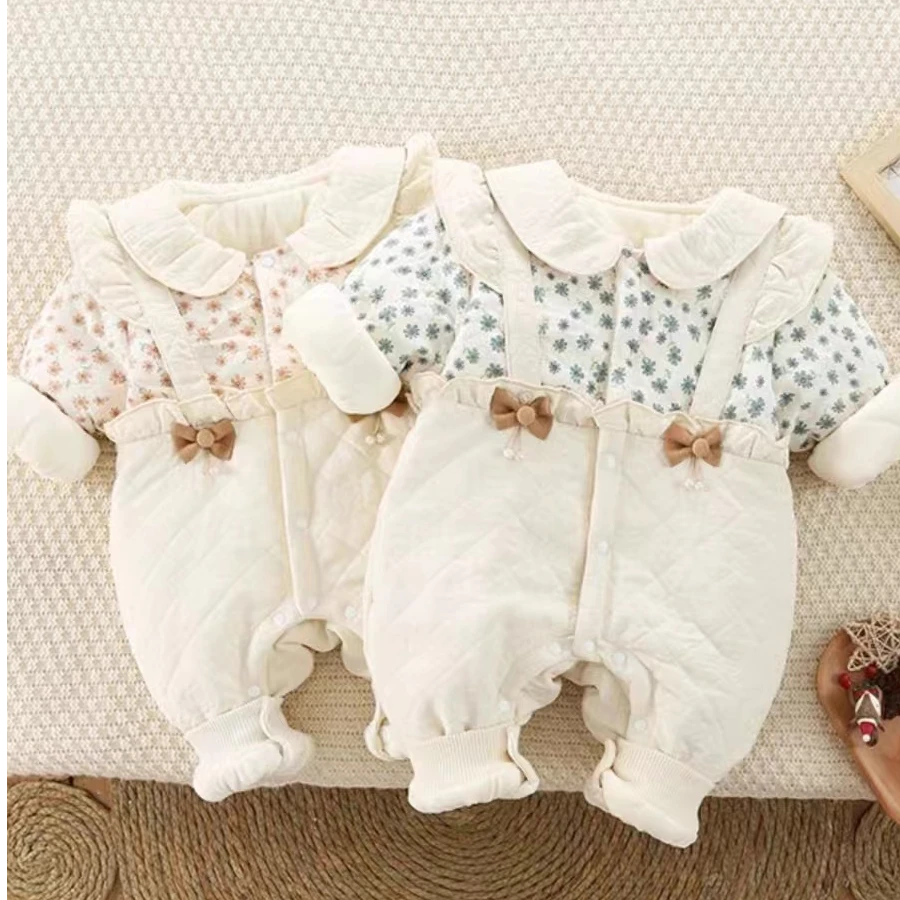 婴幼儿加绒外出爬服女宝宝冬季衣服碎花假两件薄棉连体衣满月百天