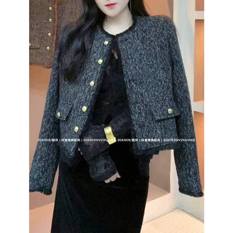 2024秋季新款法式小香风高级黑灰无领毛边外套女K608-9