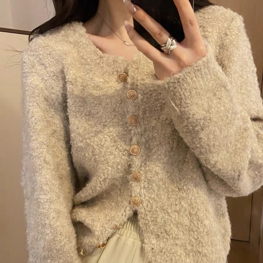 燕麦拿铁♥春秋百搭设计感新款宽松外穿外套洋气开衫女小香风气质