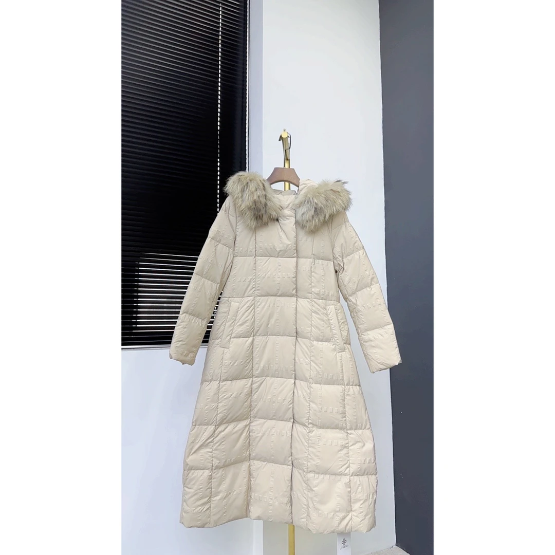 品牌原单莉声(金标)蓬松保暖白鸭绒羽绒服——522