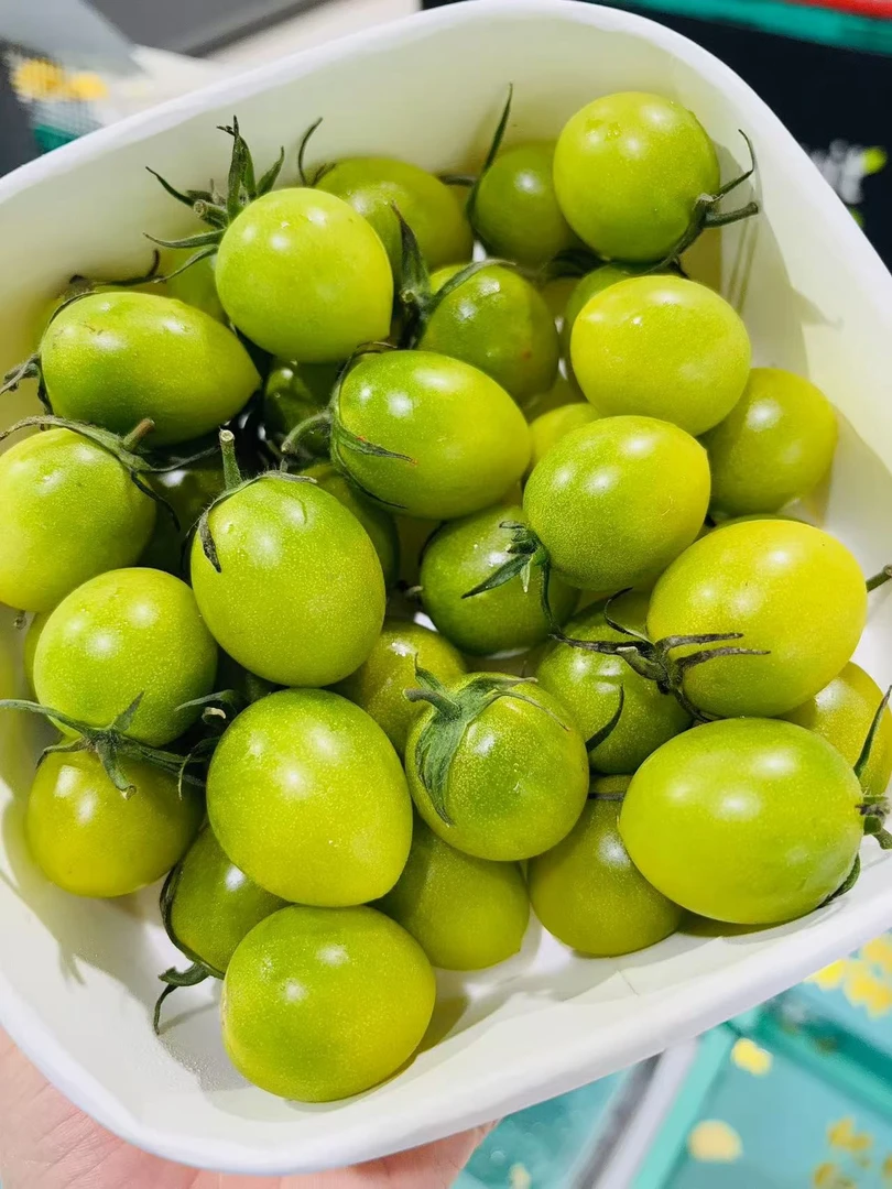 青霞小番茄一份（带盒一斤左右）