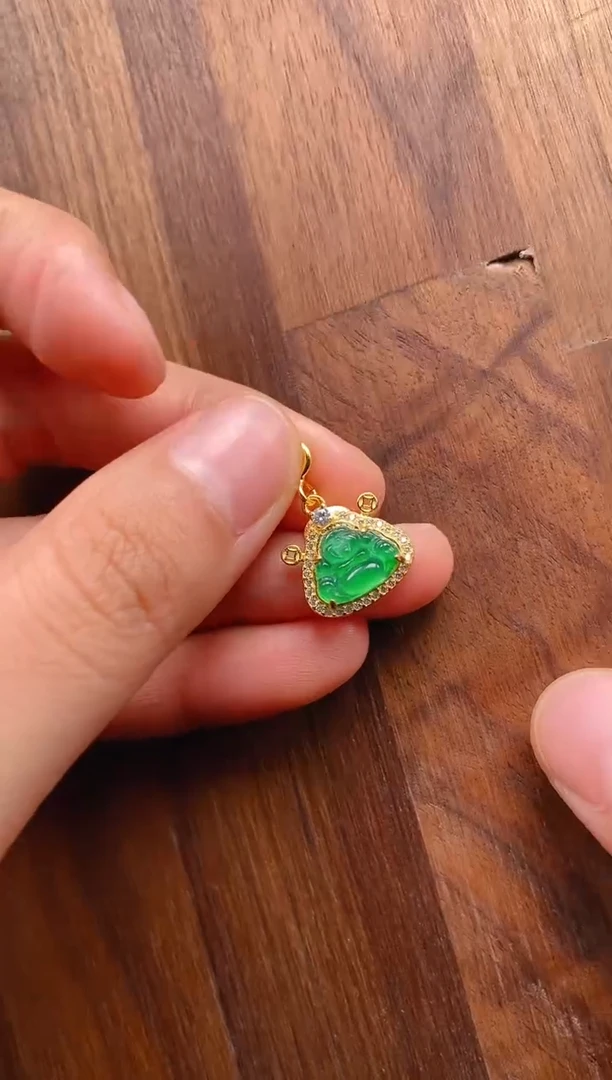 【闪购商品】翡翠吊坠(不含链)银S925镶嵌佛公