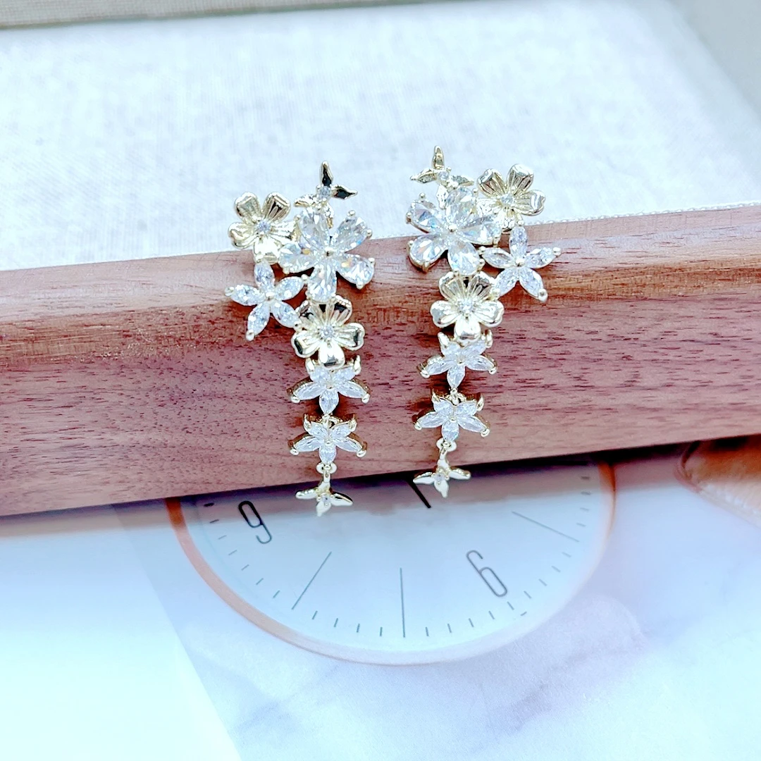 合金合成锆石耳饰 2776复古气质流苏轻奢小众金属花朵耳钉