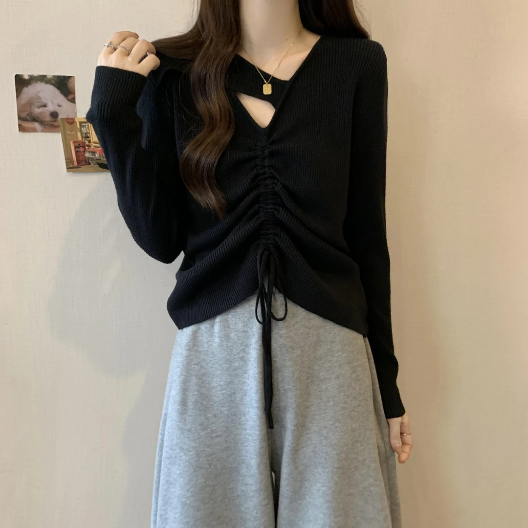 大码别致不规则抽绳针织打底衫女秋冬胖mm显瘦内搭长袖V领t恤毛衣