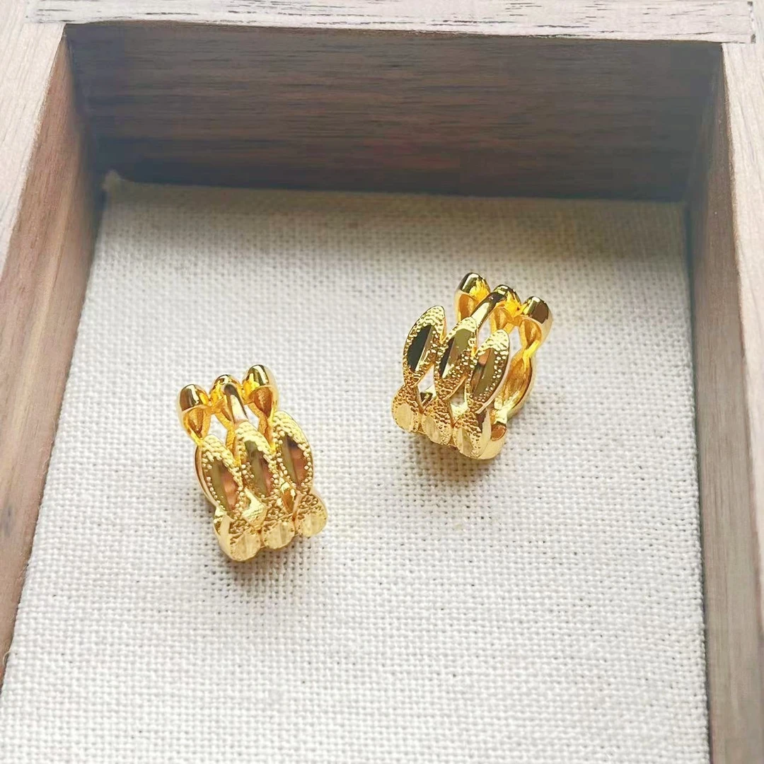 米梵缇 铜合金耳饰 复古精美港风宽版圆形耳钉法式工业风圆圈耳环
