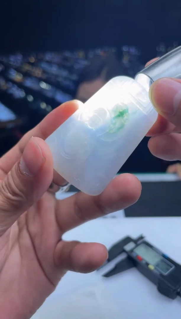 【闪购商品】定制翡翠未镶嵌11052204