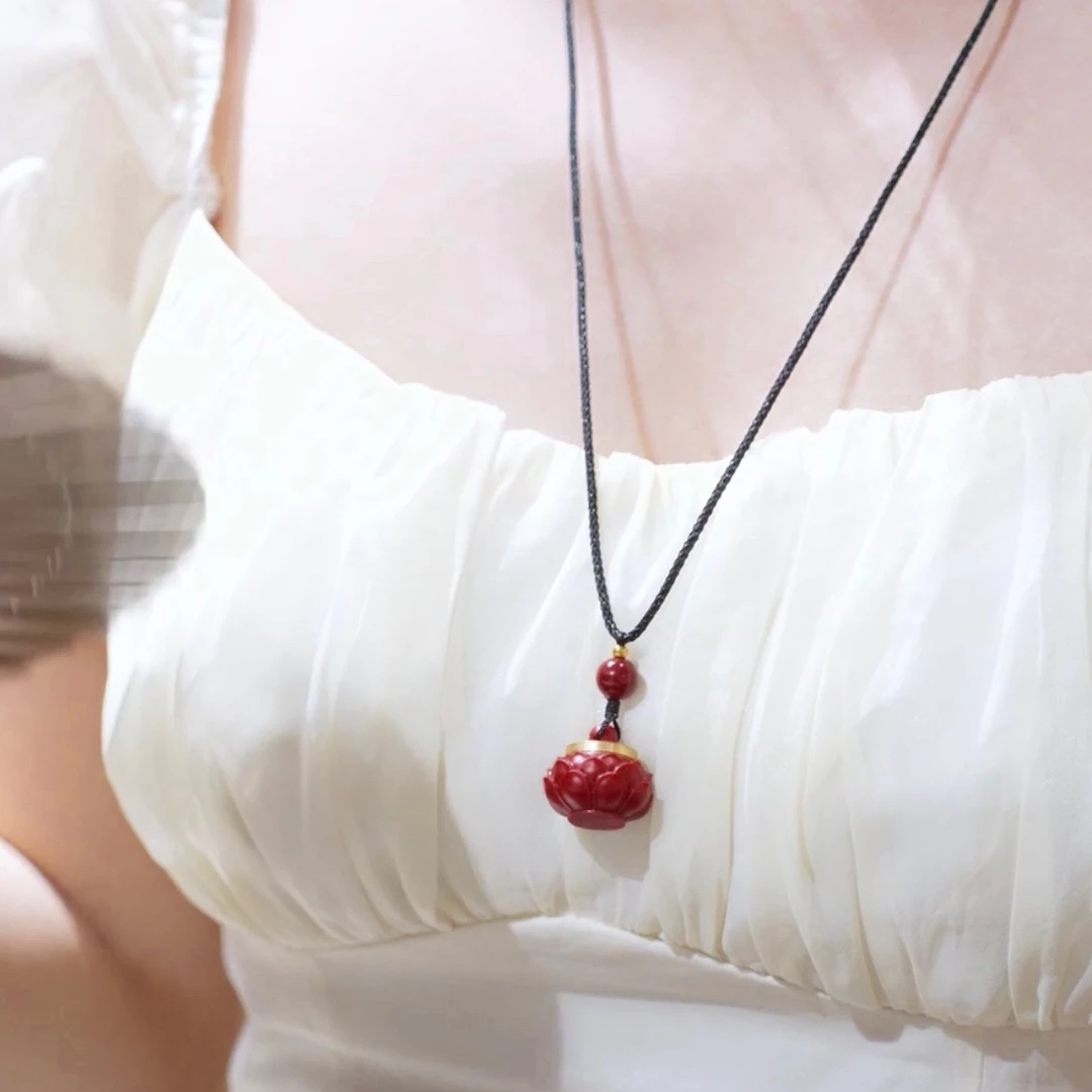 含辰砂工艺品【朱事顺利】高含量红砂莲花香囊项链吊坠 国风饰品