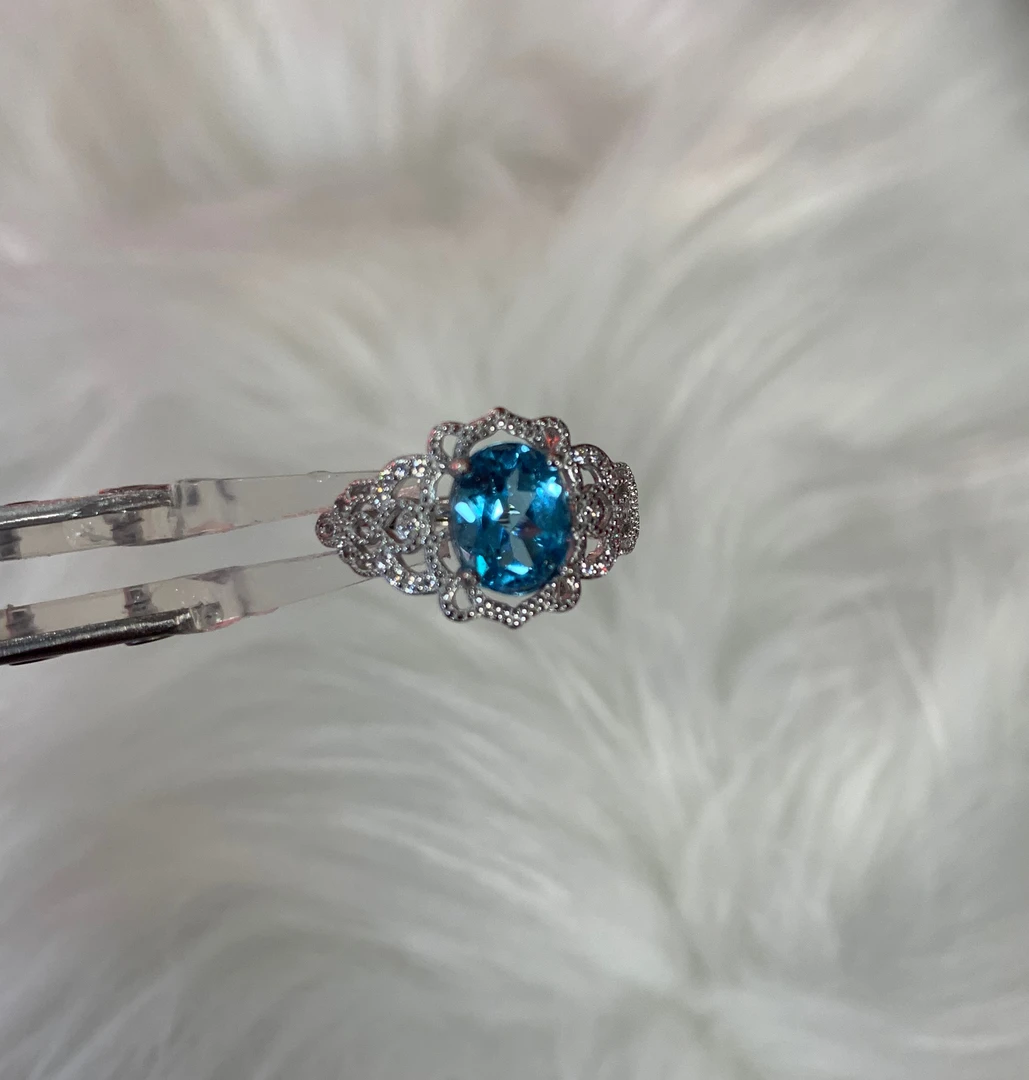 【米素珠宝】天然瑞士蓝托帕石戒指精工镶嵌时尚简约气质精致满钻