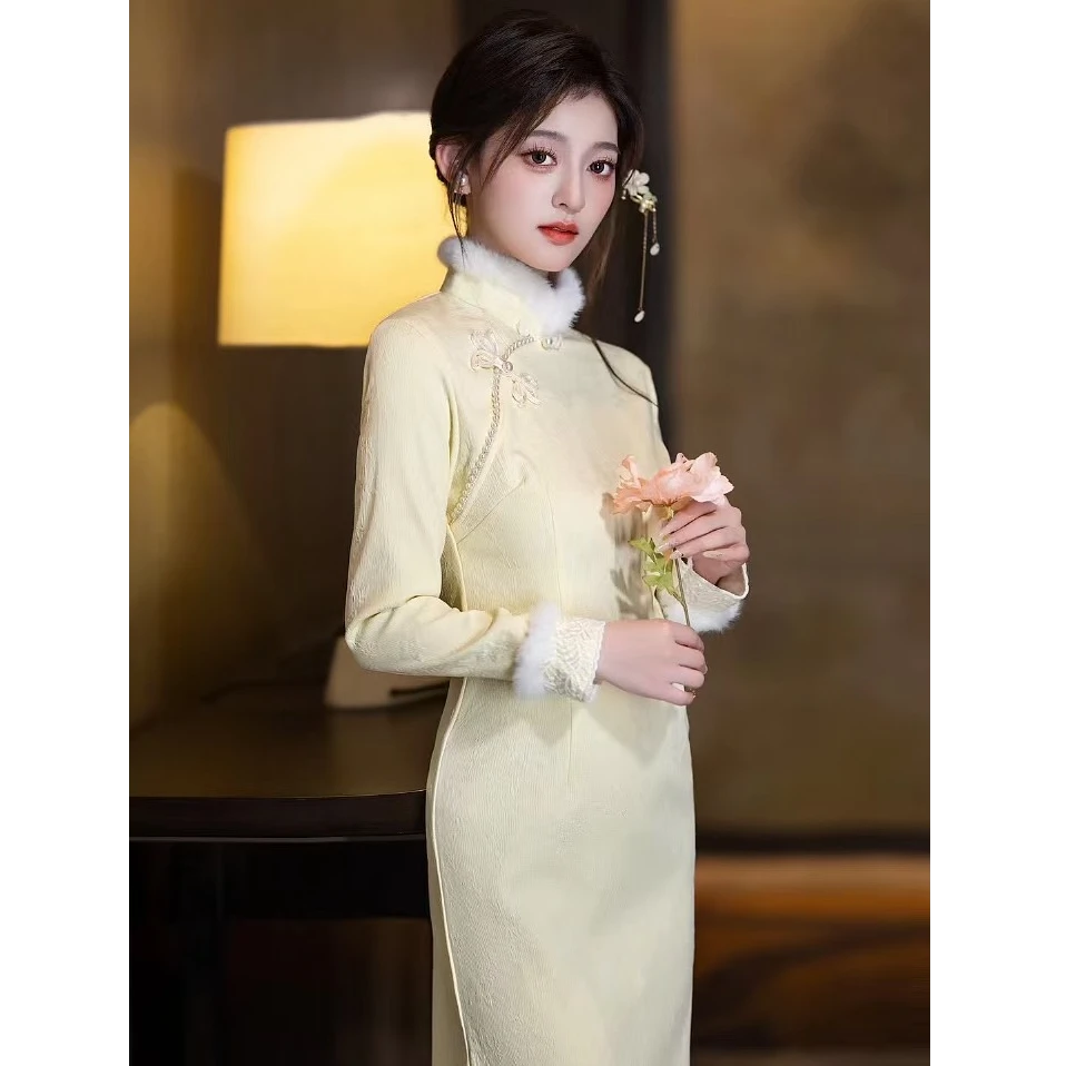 【逐梦芳尘】秋冬款中国风传统款中国风传统款鹅黄色显白小个子旗袍