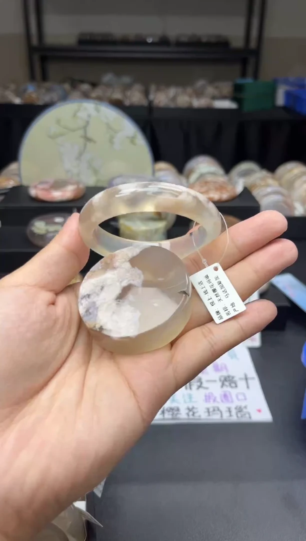 【闪购商品】石英质玉手镯合金赠品镯心（54圈口）