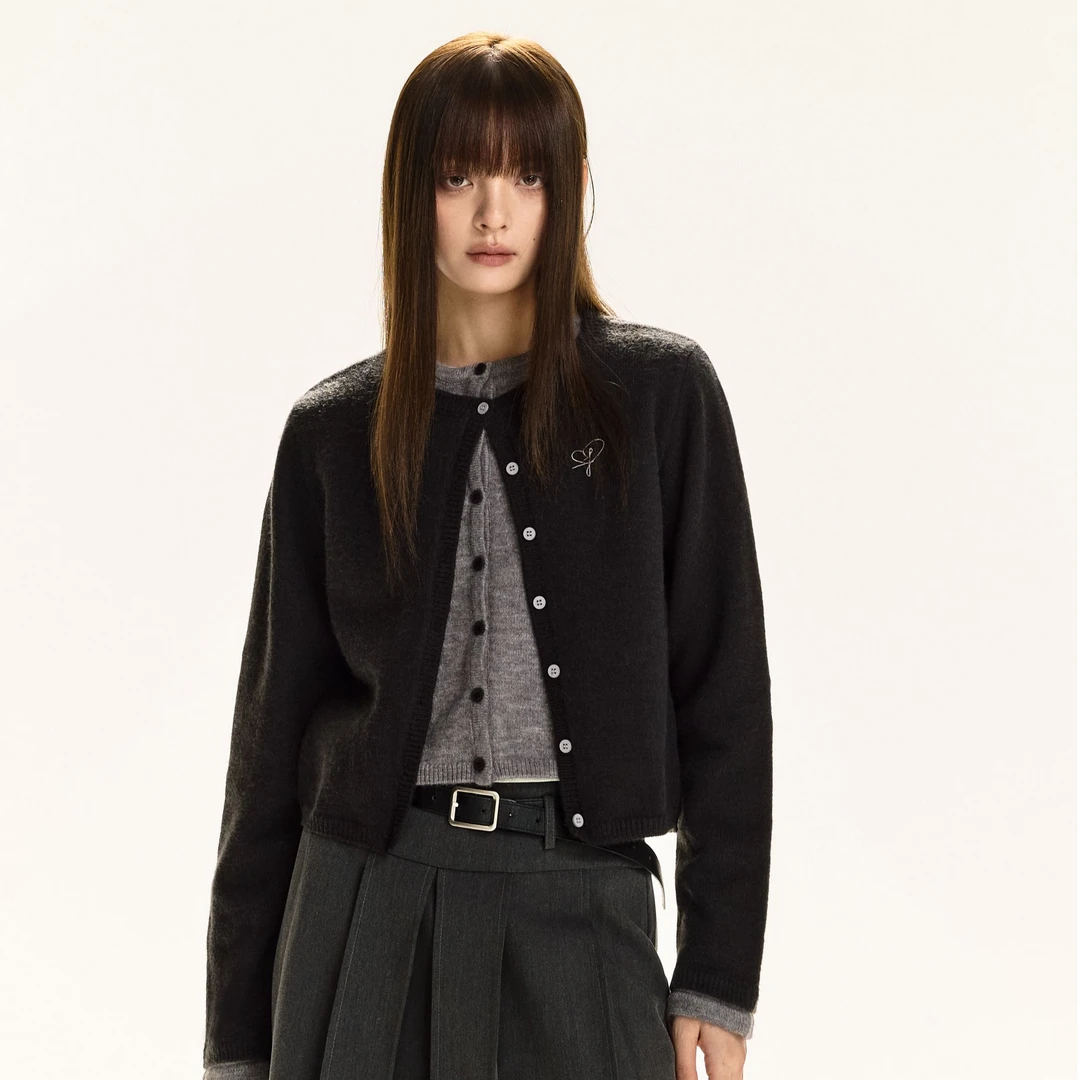 【然厚 XF426】潮牌短款女款外套气质撞色假两件圆领针织毛衣开衫