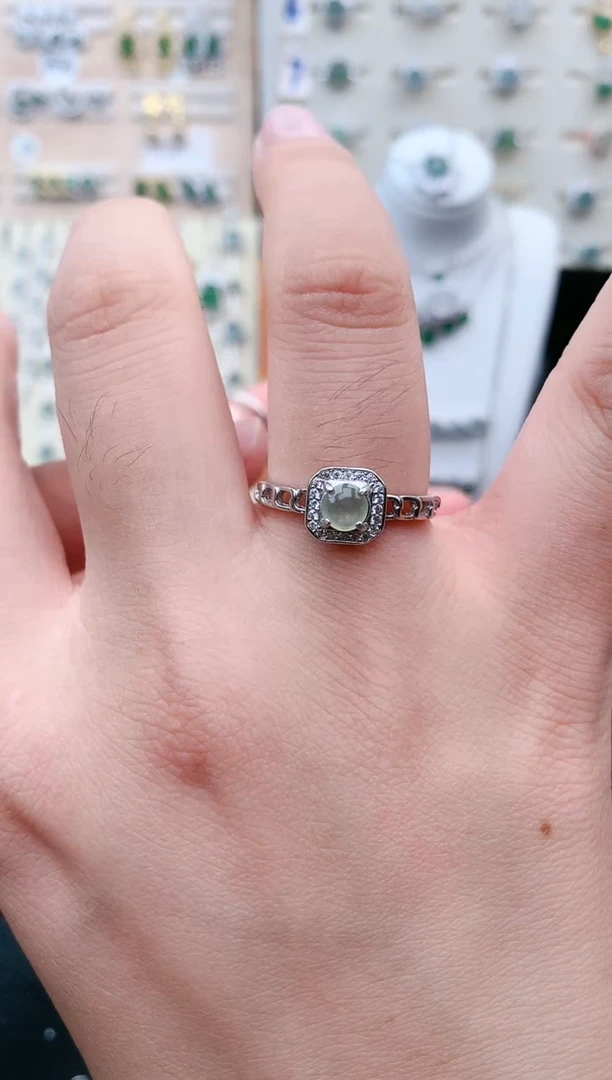 【闪购商品】翡翠戒指银S925镶嵌0085