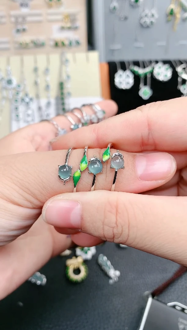 【闪购商品】翡翠戒指银S925镶嵌0125