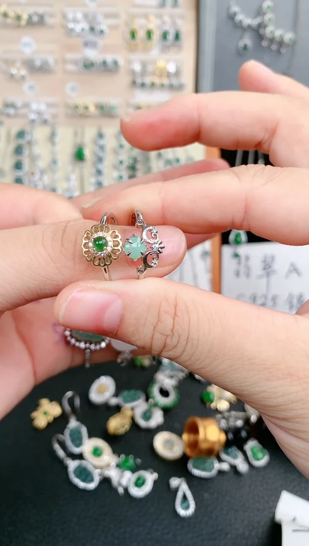 【闪购商品】翡翠戒指银S925镶嵌0194