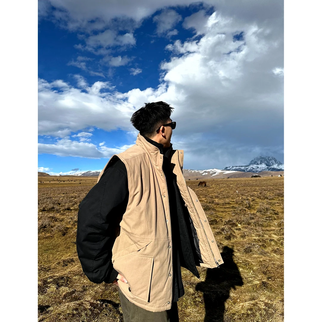 SANBAI 叁佰卡其色独特结构棉衣马甲