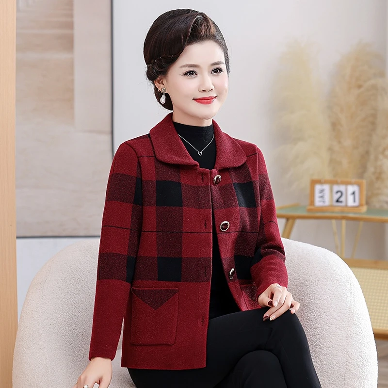 9095妈妈装秋款外套女短款减龄洋气呢子衣服中老年女秋款开衫上衣