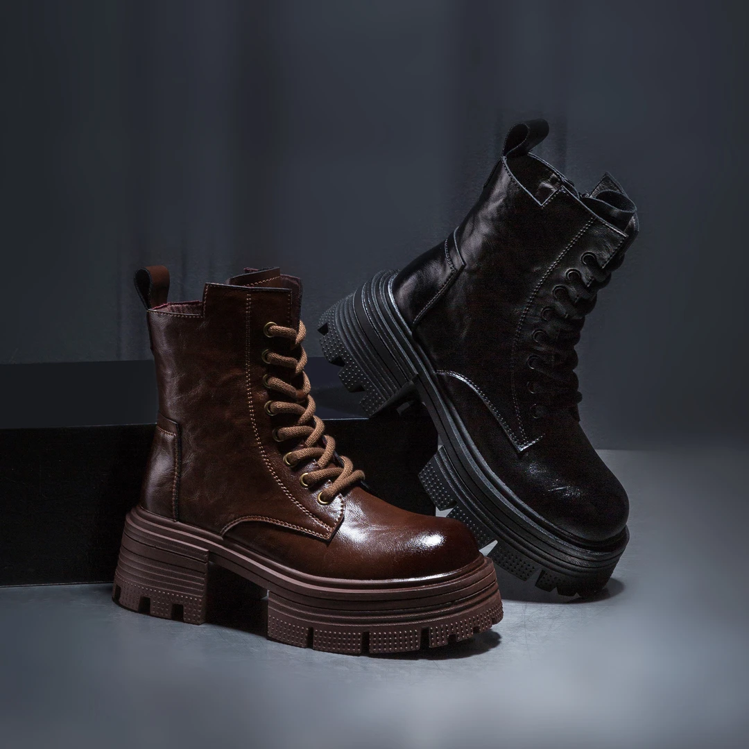 2024秋季新款时尚潮流百搭增高显瘦厚底圆头复古马丁靴女23183