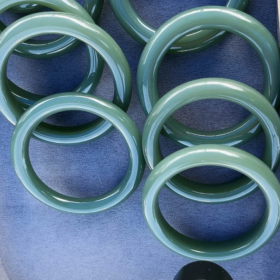 【闪购商品】和田玉手镯未镶嵌多样性发一圈口53-62