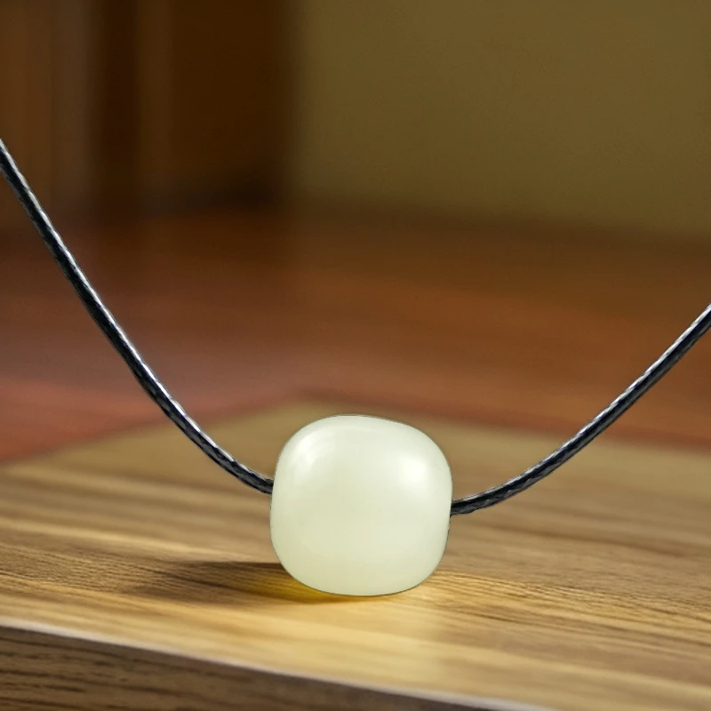 盟世玉和田玉桶珠挂件锁骨链 多样式 拍一发一